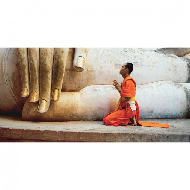 Moine de Sukhothaï et Bouddha géant, Thaïlande Moine de Sukhothaï et Bouddha géant, Thaïlande