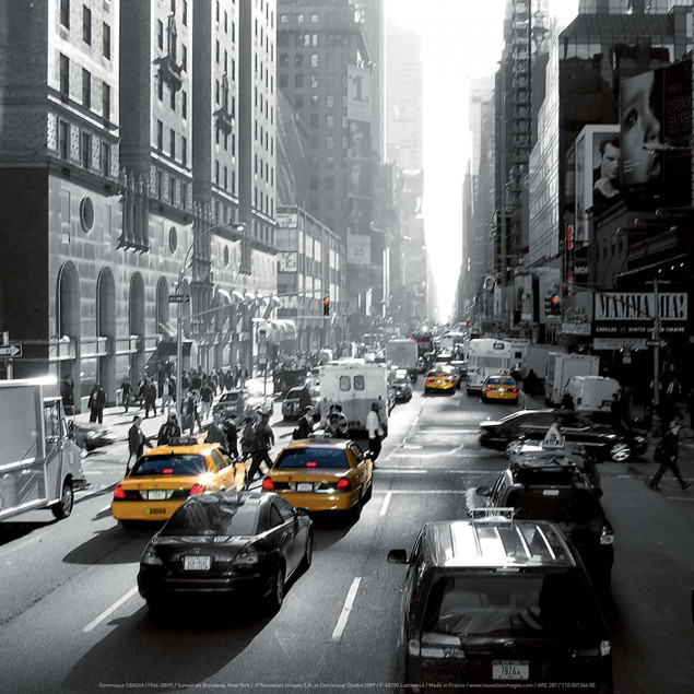 Sunset on Broadway, New York Sunset on Broadway, New York